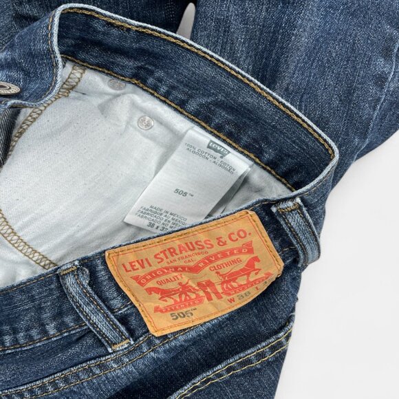 Levi's 505 Men's Blue Denim Jeans Size 38x29 Regular Fit Straight Leg Vintage - Picture 12 of 12